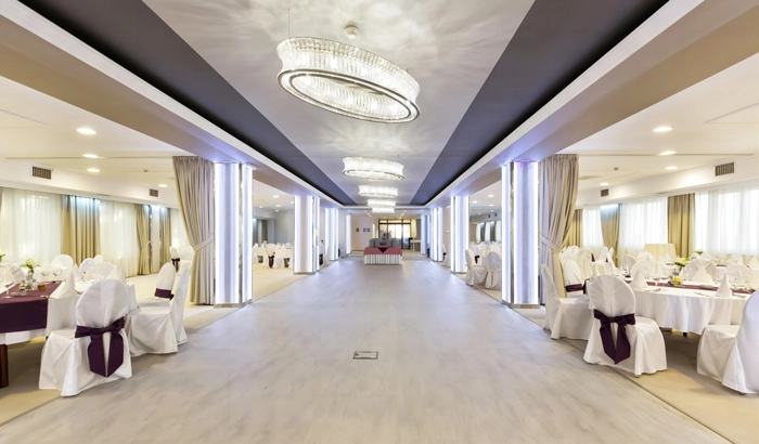 Double 10 Array Full Range Speaker ProAV Sound System for Huge Banquets LA1420 & LA1420S - 翻译中... Double 10 Array Full Range Speaker ProAV Sound System for Huge Banquets LA1420 & LA1420S - 翻译中...